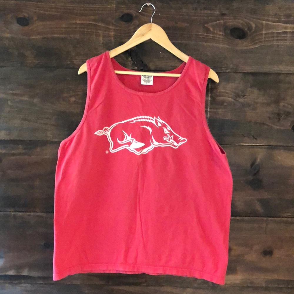 University of Arkansas Razorback tank